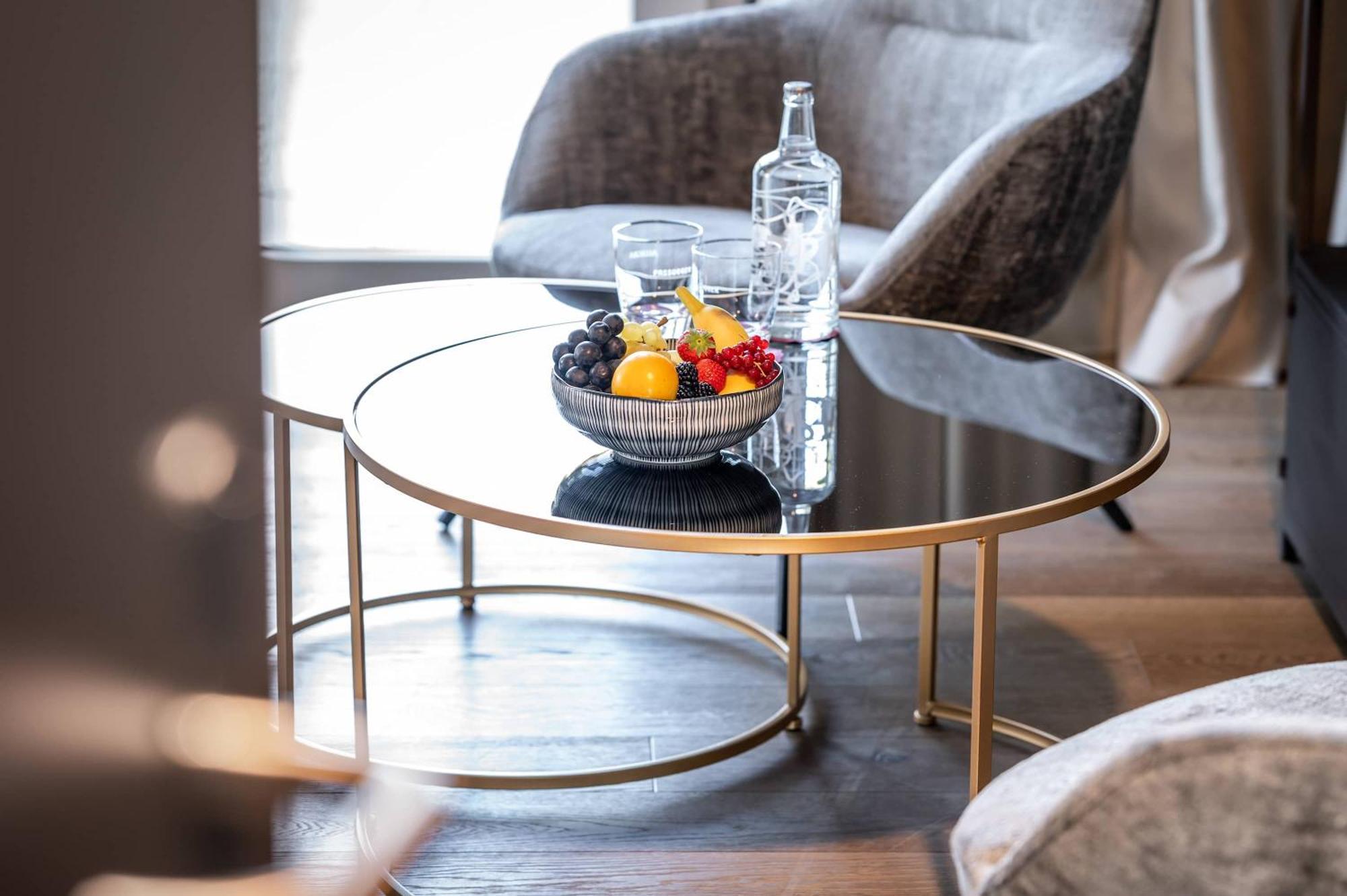 The R Suites Hasenberg Widen Екстериор снимка